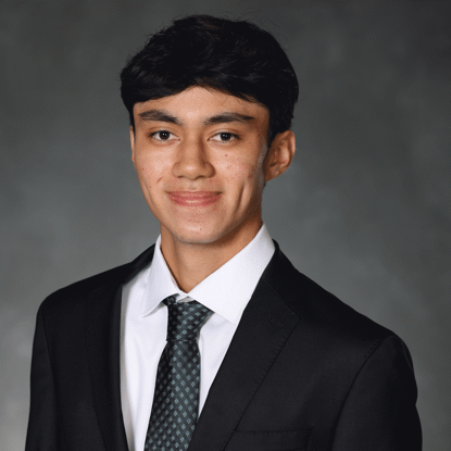 Christopher Reyes Photo